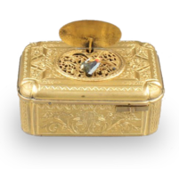 Antique Gilt metal singing bird box, by Raymy