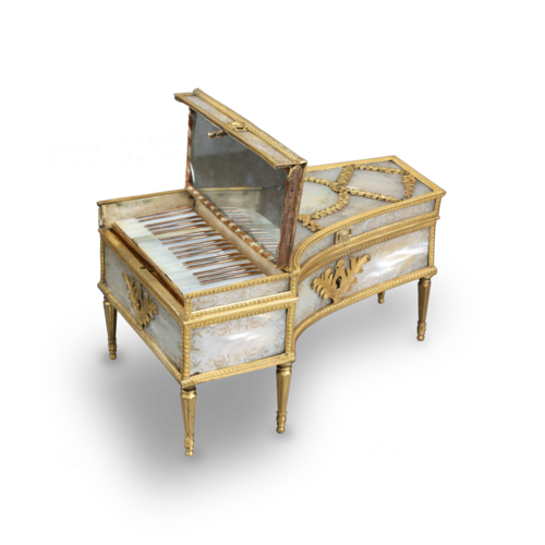 Palais Royal piano-form musical necessaire