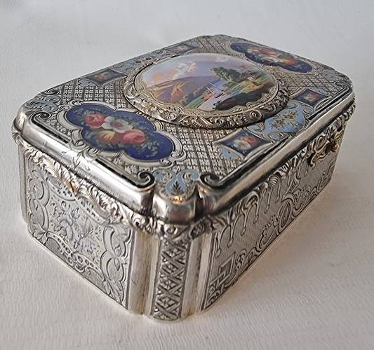 Charles Bruguier singing bird box, fusee movement, silver gilt and enamel case