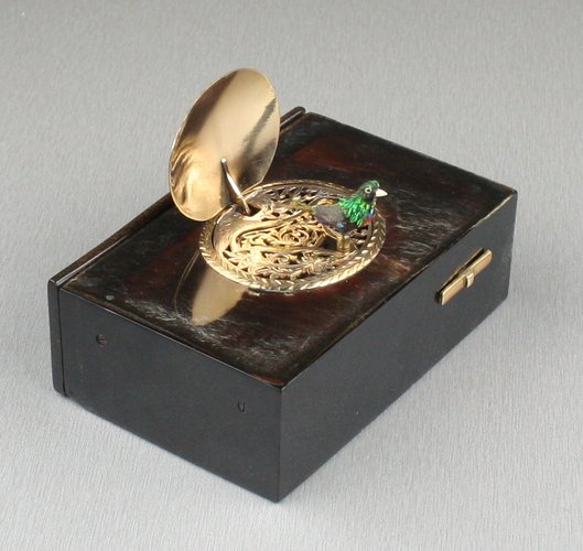 Antique Tortoiseshell and gilt metal singing bird box, by Bontems