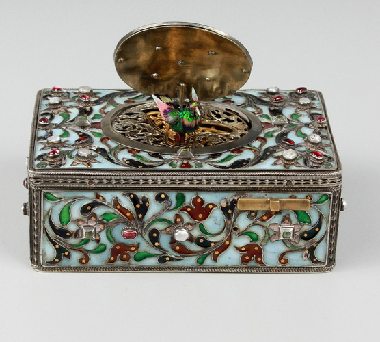 Silver and cloisonne enamel, garnet, pearl and aquamarine-set singing bird box