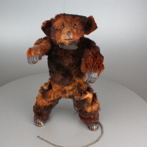 Dancing Bear Automaton