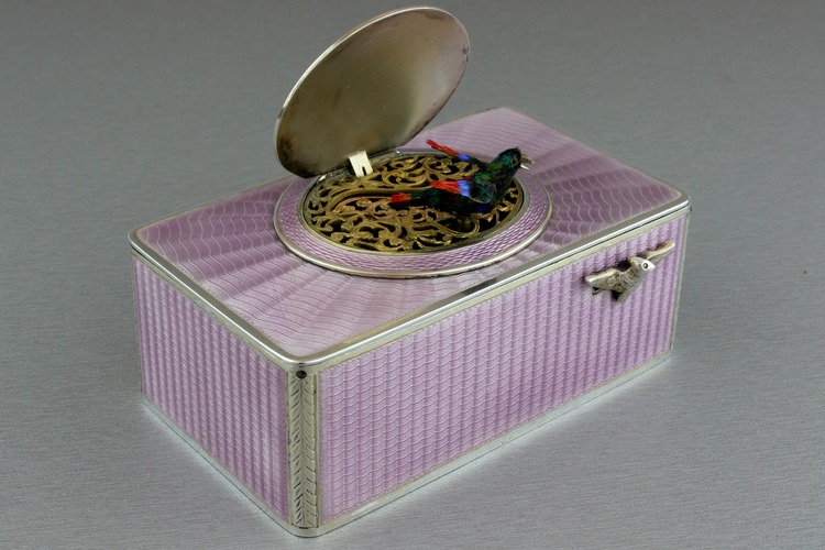 Silver and full lilac radial guilloche enamel singing bird box