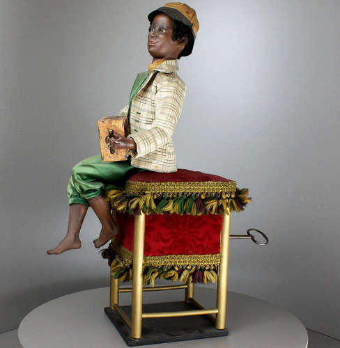 Antique black accordion player musical automaton, by Gustave Vichy