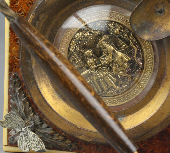 Vintage burr-yew and bone musical automaton ashtray, by Thorens