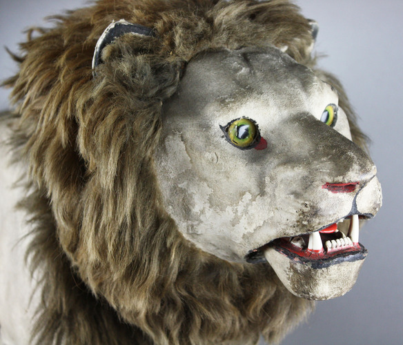 Large Antique leathered nodding Lion Automaton, by Roullet & Decamps